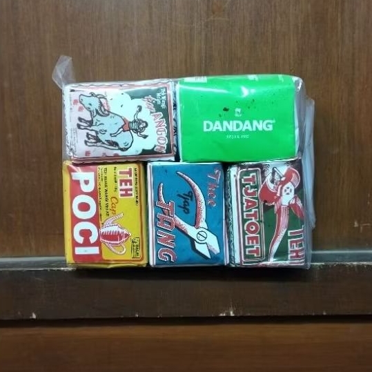 

Teh racikan / teh tubruk