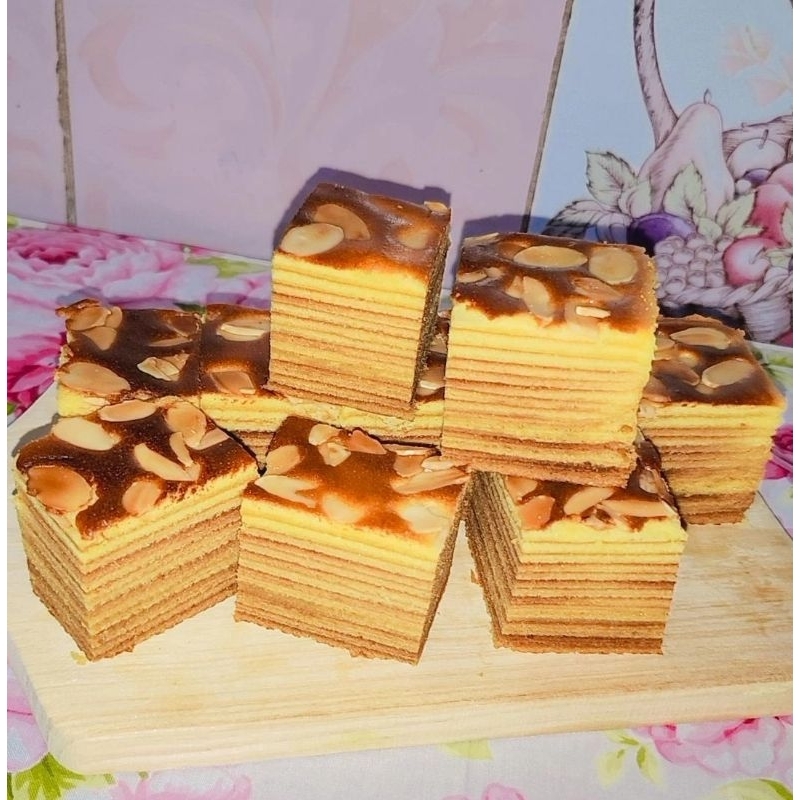 

lapis legit dan lapis surabaya