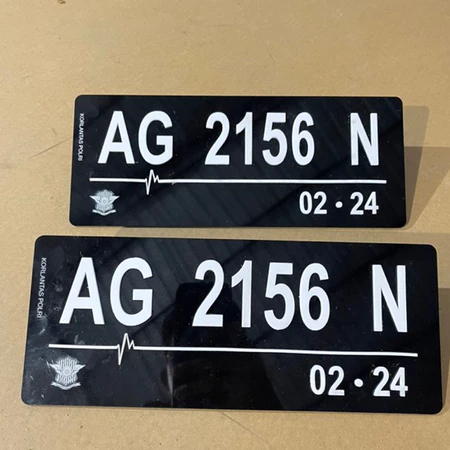 Plat Nomor Motor Akrilik Huruf Timbul Custom