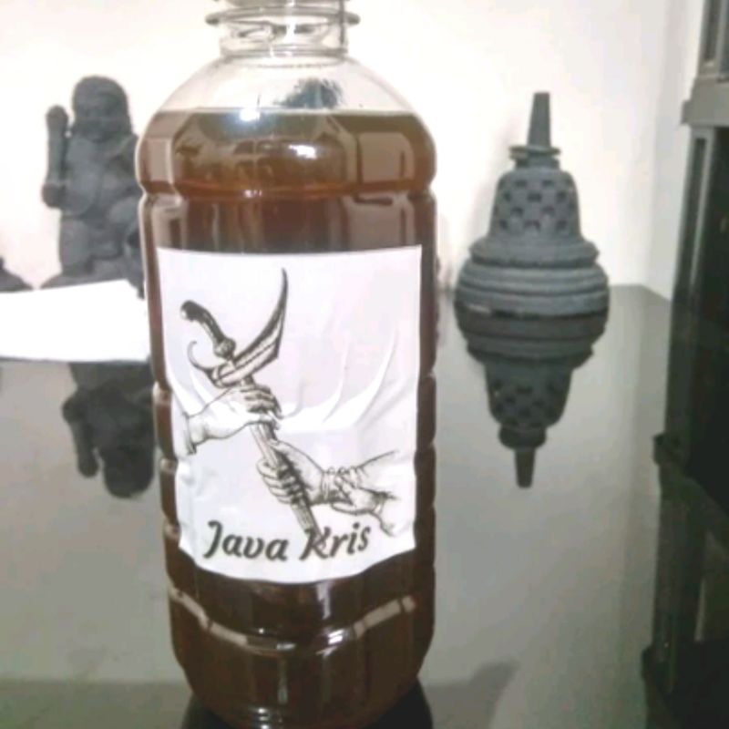 Minyak Pamor Keris Tombak Badik