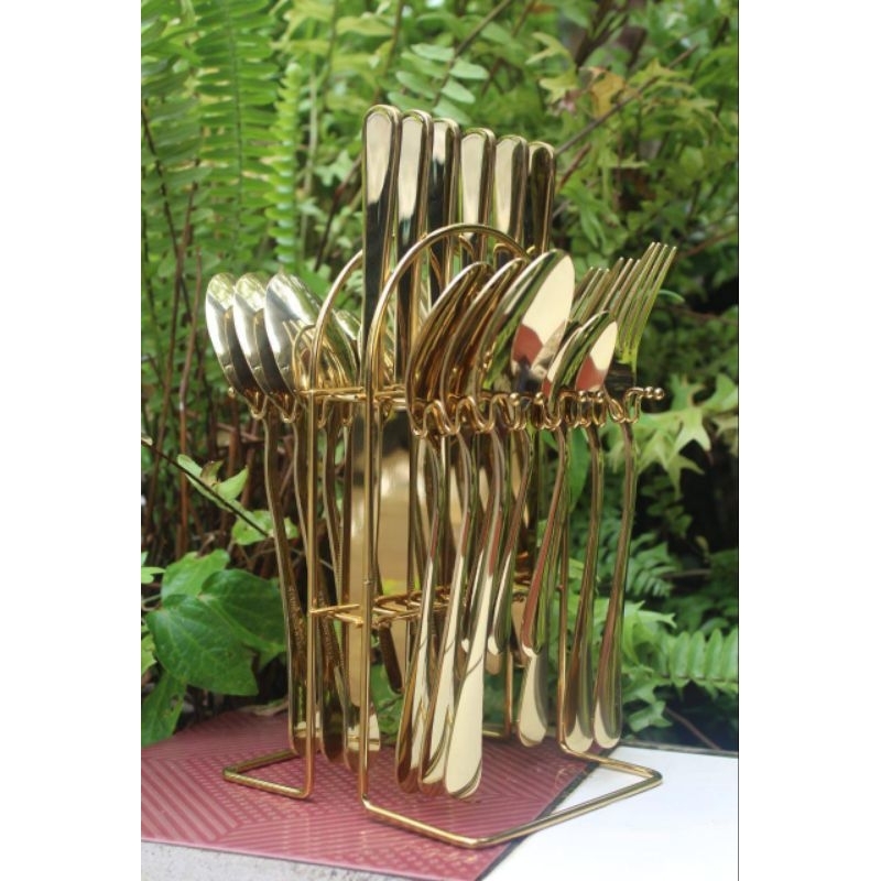 Sendok Sultan Gold Garpu Pisau Tatakan Cutlery Set Mewah Estetik