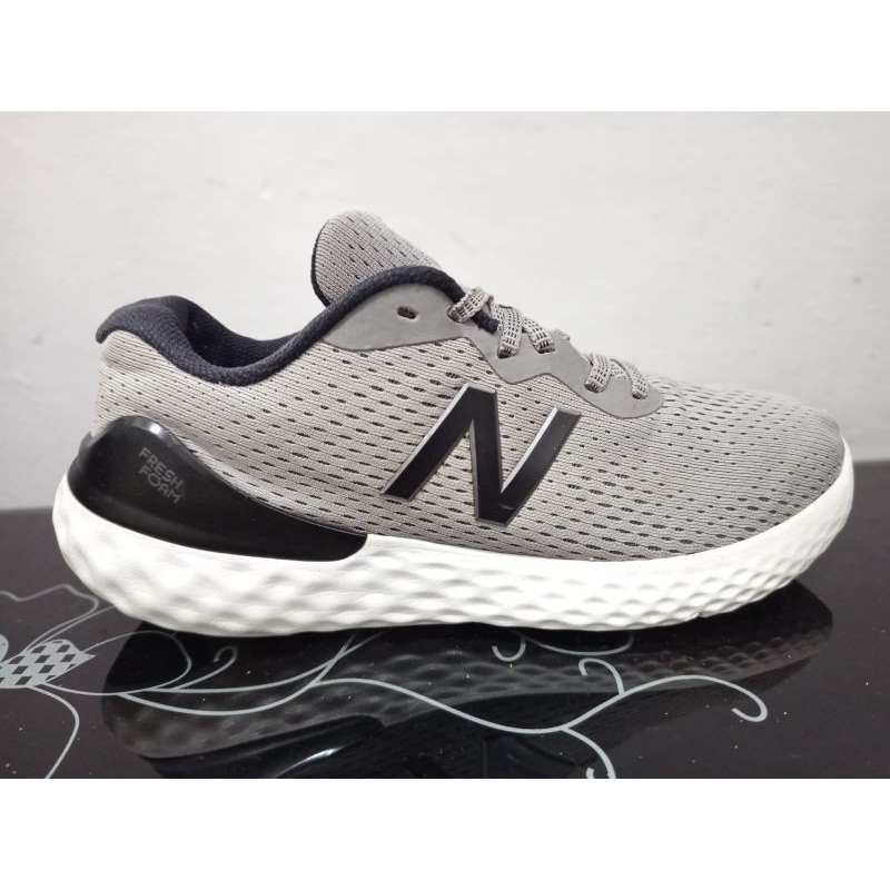 Sepatu Mantan ORI - NB Fresh Foam Arishi v3 Size 42