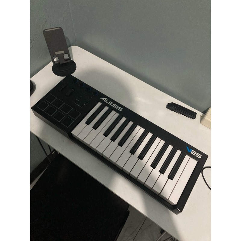 Midi Controller Alesis V25 Second