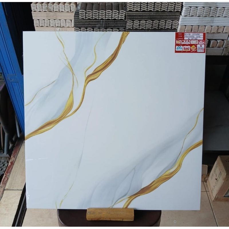 granit lantai dinding 60x60 Pavia motif marmer gold mewah minimalis