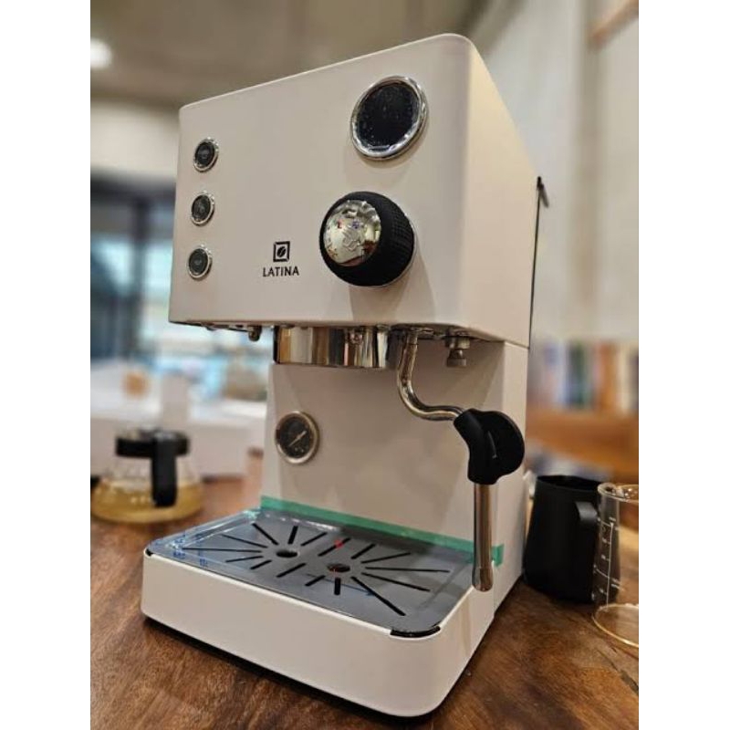 Espresso Coffee Machine Latina Altro V2 New 550ml Boiler