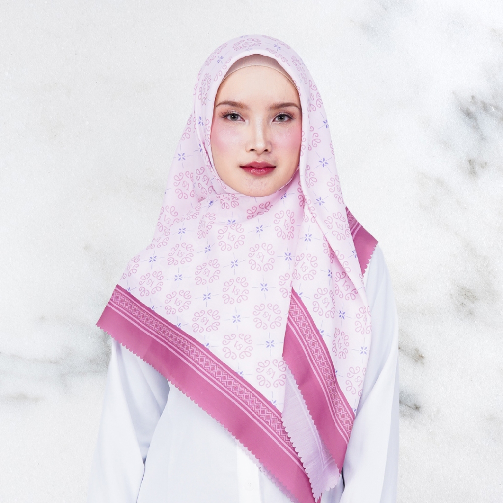 V3Hijab / Curve / Monogram / Hijab / Segiempat / Voal / Motif