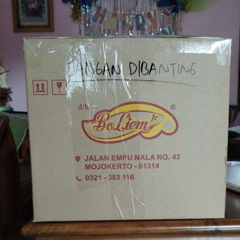 

OLEH OLEH