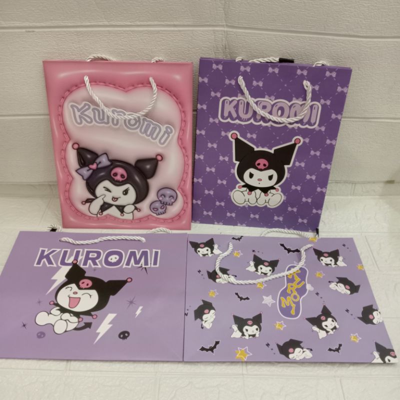 

Paperbag Kuromi Panjang // Lebar