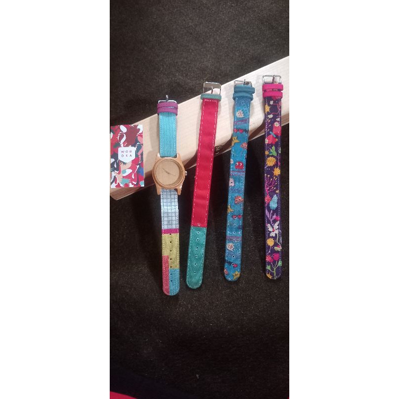 Jam tangan Woodka (Bonus 3 Strap)