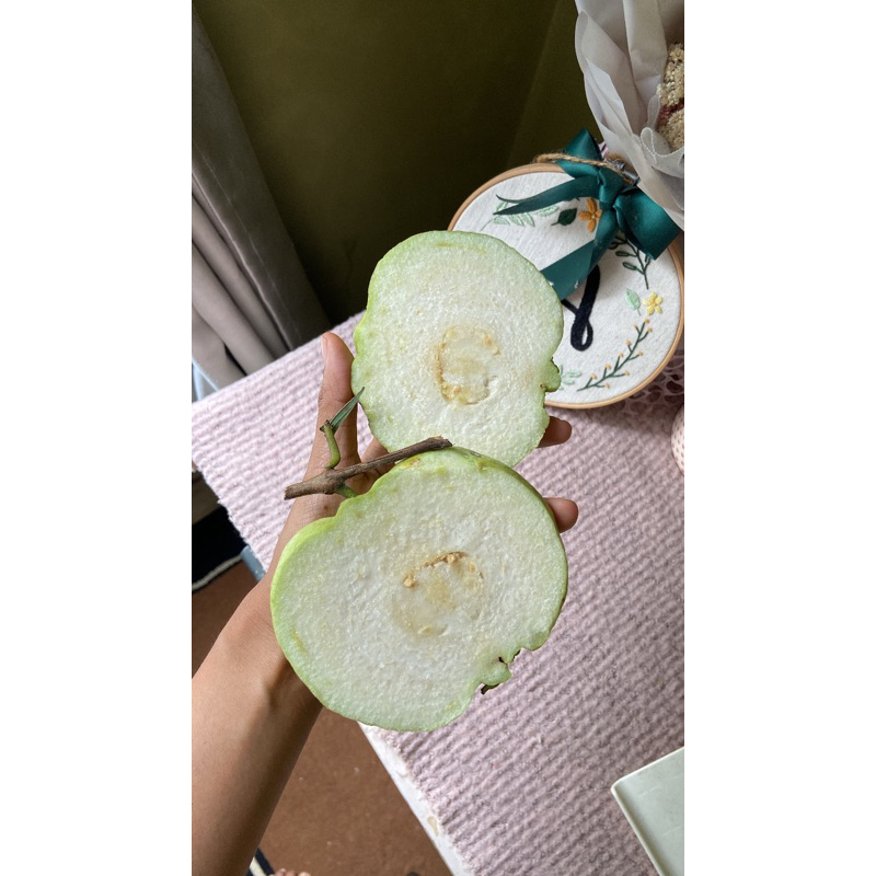 

FRESHBOXBPN - Jambu Kristal Lokal