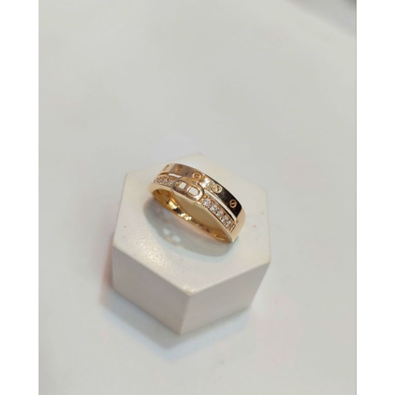 Cincin Emas Fashion Wanita  700 16k 2.61gram size 16(CH364)