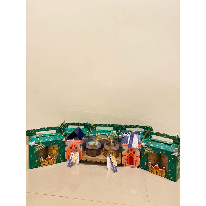 

Hampers Exclusive 12 Toples