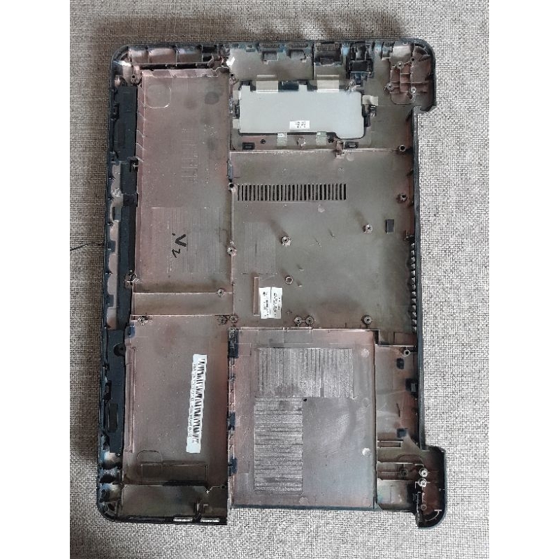 Casing bawah Asus X455L