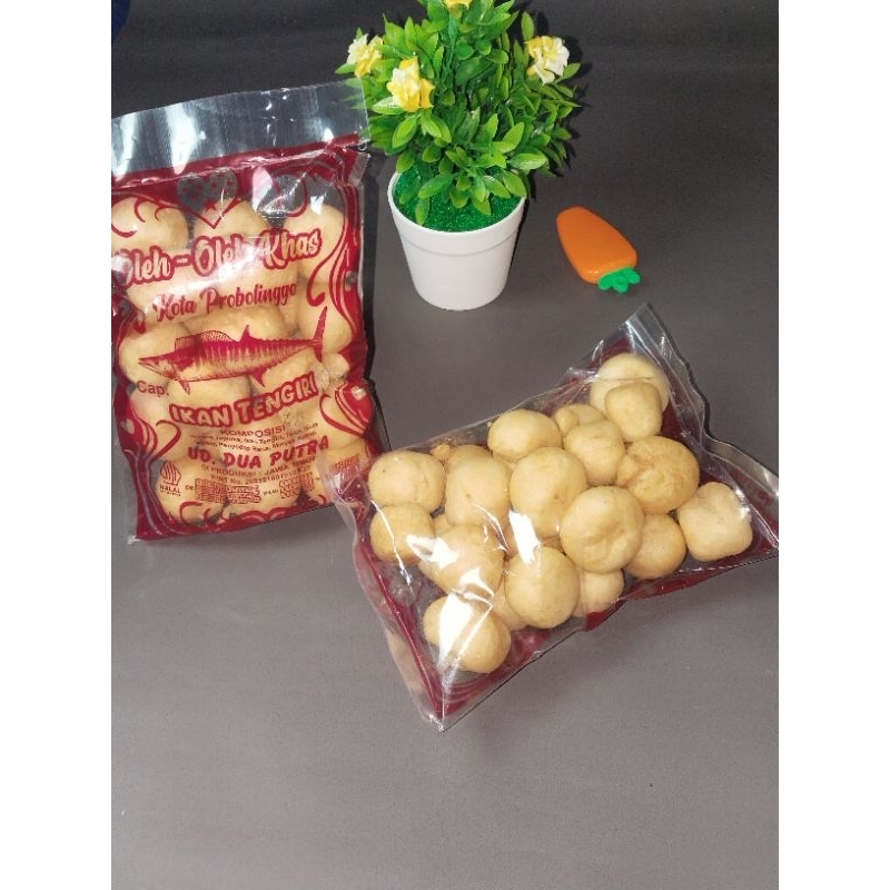 

Krupuk Ikan Tenggiri / Jajanan Murah / Oleh Oleh khas Probolinggo