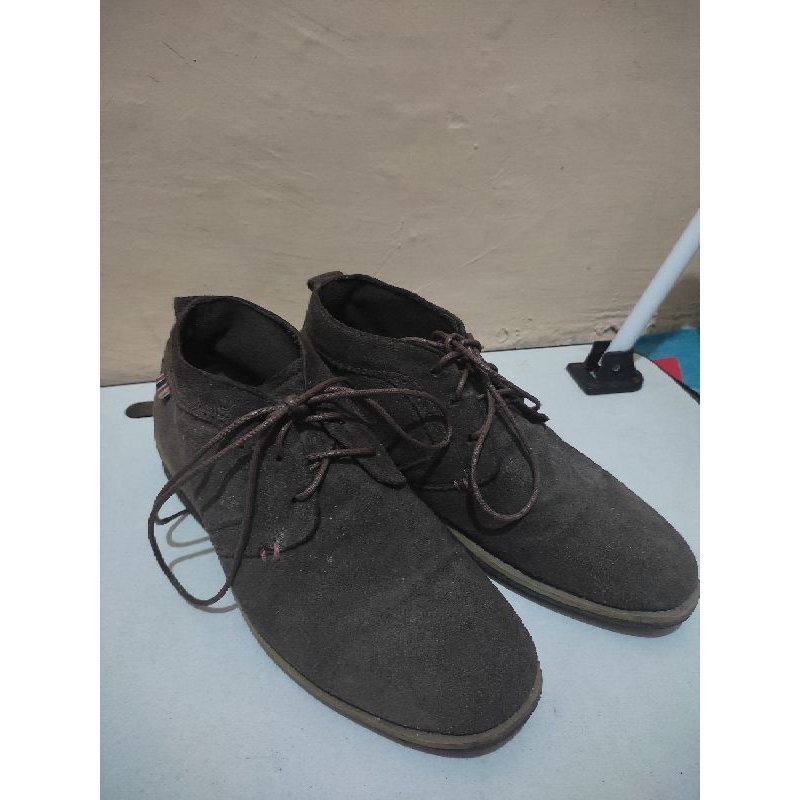 Preloved Sepatu Pria Merk FLD exclusive