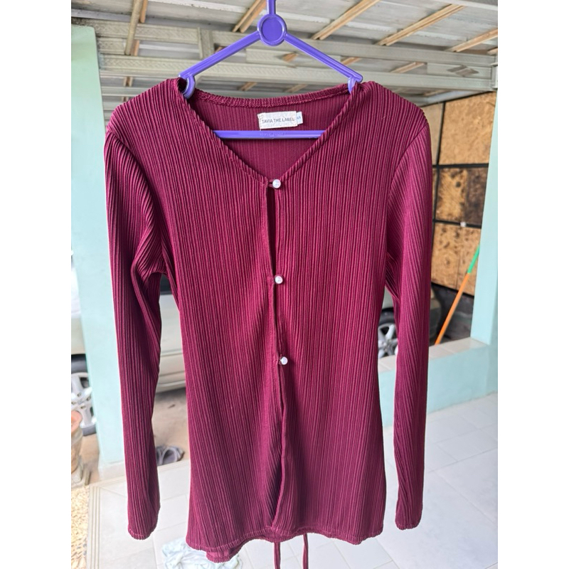 cardigan maroon