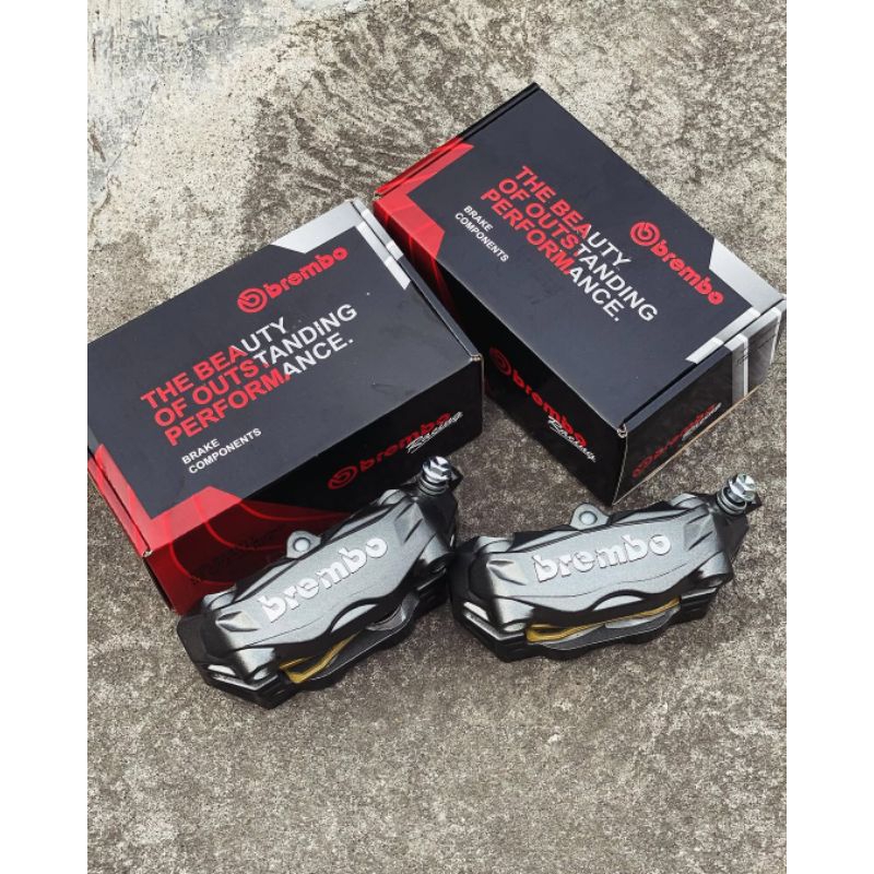 Kaliper kanan brembo moge kaliper brembo warna grey abu2 4 piston kaliper brembo m432