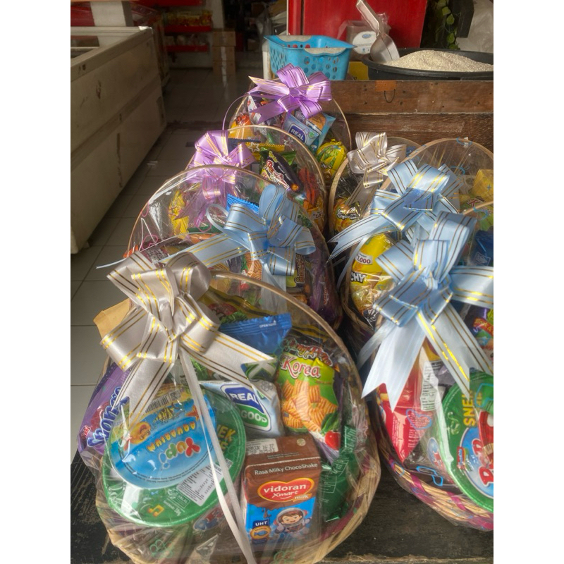 

parcel anak lebaran idul fitri