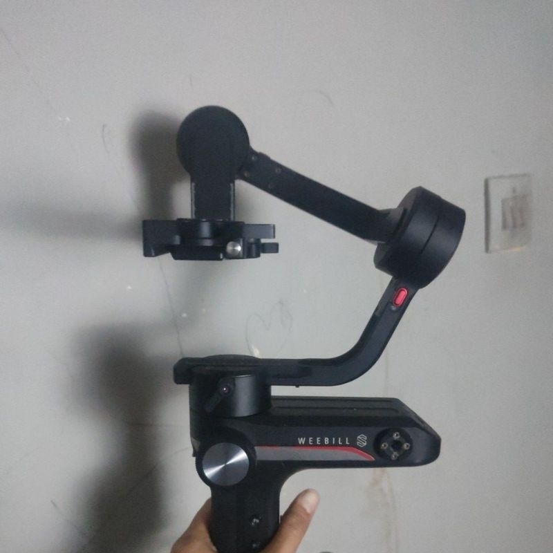 Gimbal zhiyun stabilizer