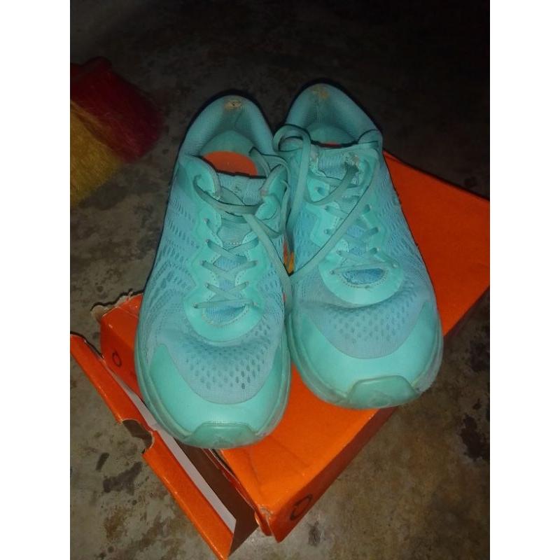 SEPATU RUNNING ORTUS