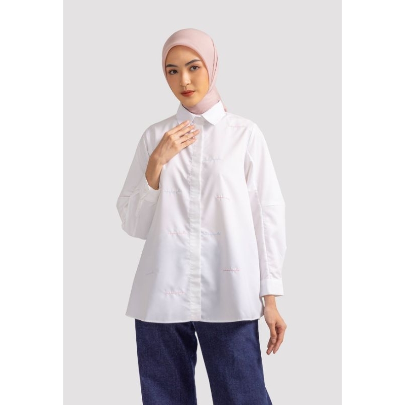 Sanaya Shirt Ria Miranda / kemeja putih ria miranda