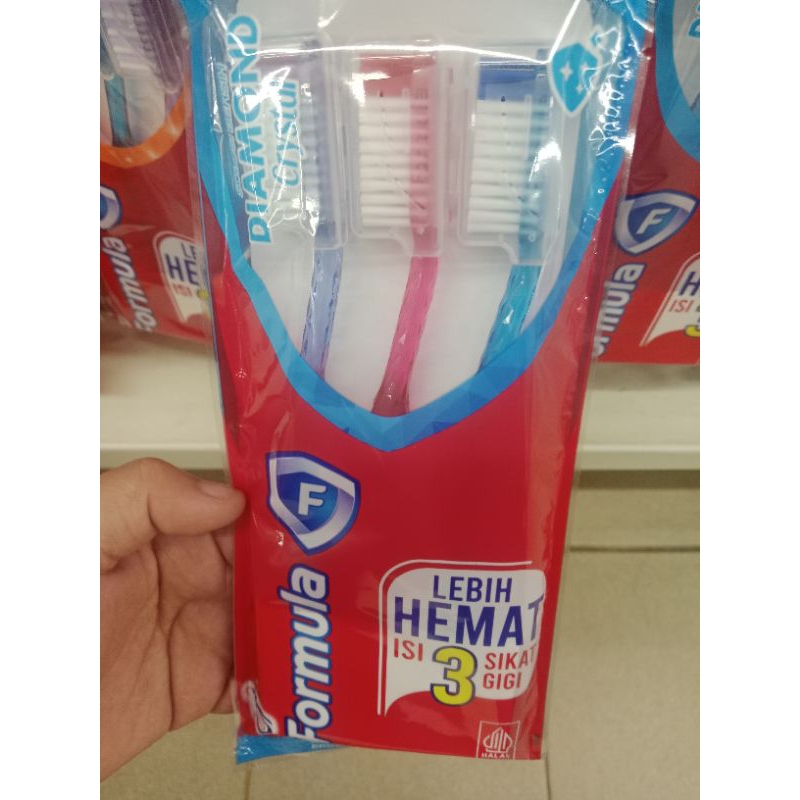 Sikat Gigi Formula Isi 3