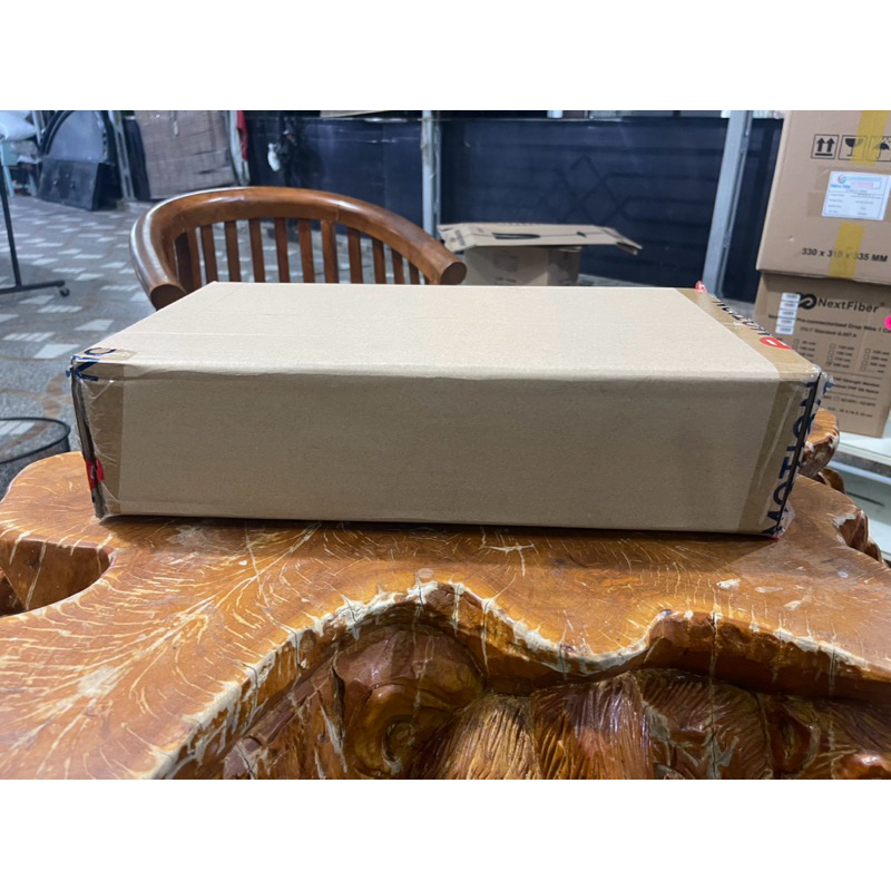 

Kardus 42 cm x 25 cm x 11.5 cm (250) Bekas Emotion Double Wall