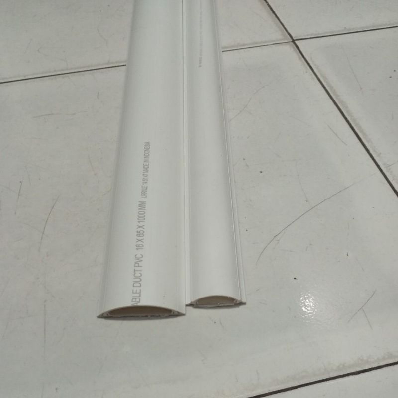 NISO Kabel Duct Lantai OVAL CURVA 1 Meter/ Pelindung Tutup Kabel  16x65 dan 14 x 48 mm niso cable fl