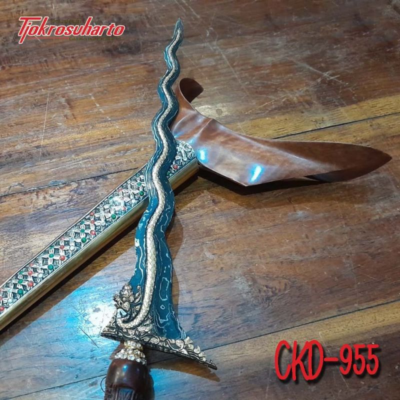 Keris Nogososro Kamarogan Luk 11