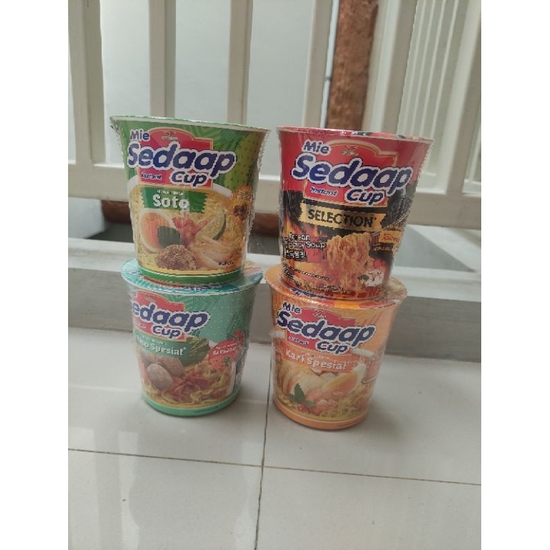 

Sedaap Cup Mie Mi Instan Siap Seduh 12 Cup (1 Dus)