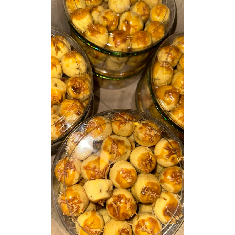 

NASTAR PREMIUM HOME MADE / KASTENGEL / KUE LEBARAN / HAMPERS LEBARAN
