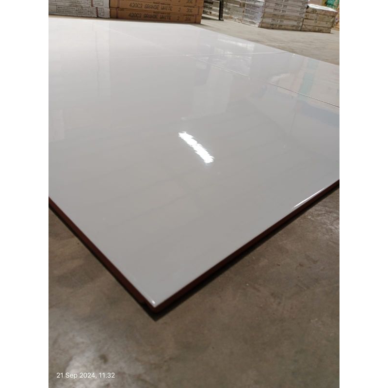 KERAMIK LANTAI PUTIH POLOS GLOSSY 60X60 PLAIN WHITE