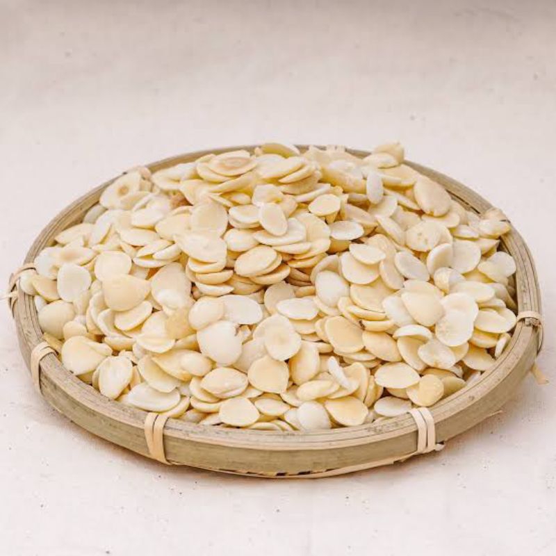 

Guang Nan Xing Ren/ 光南杏仁