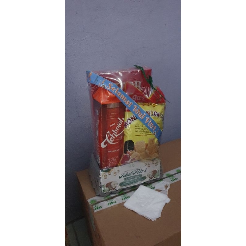 

Paket parcel lebaran