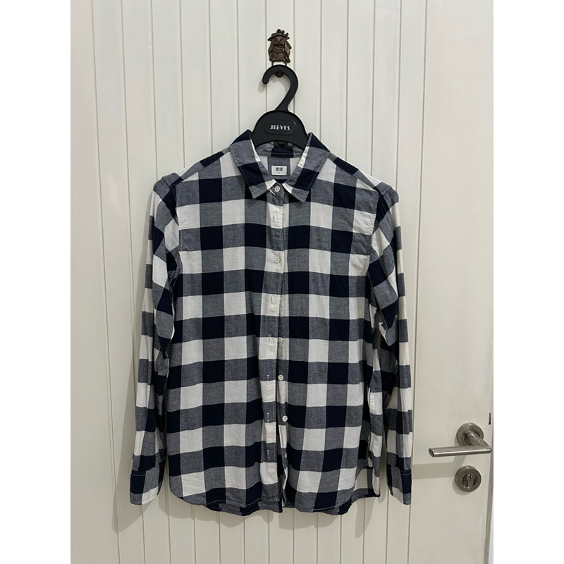 Kemeja Uniqlo Wanita - kemeja uniqlo - atasan wanita uniqlo - atasan wanita kotak kotak