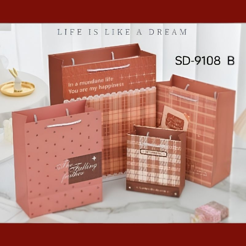 

PAPER BAG / PAPER BAG IMPORT / PAPER BAG CAMPUS / PAPER BAG SEDANG / TANGGUNG