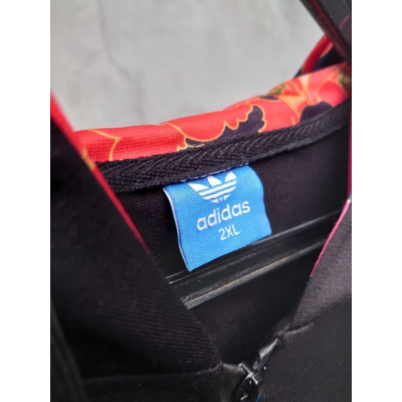 Jaket Adidas Motif Bunga