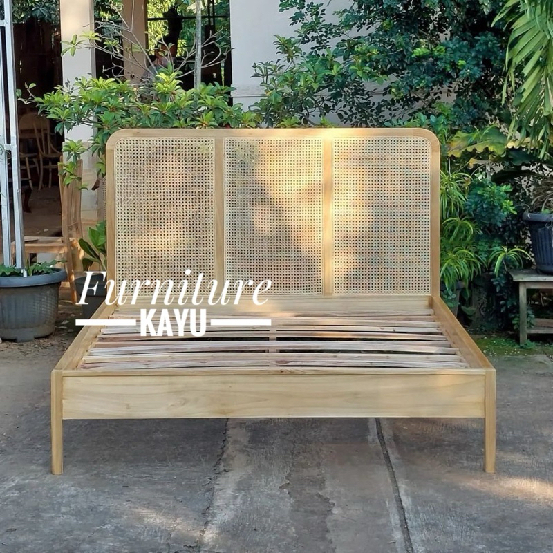 dipan tempat tidur minimalis kayu jati, tempat tidur kayu jati, dipan minimalis, rangka tempat tidur
