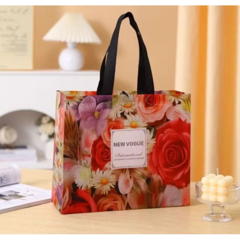 

TAS JINJING/TAS SPONBOUND MOTIF RANDOM
