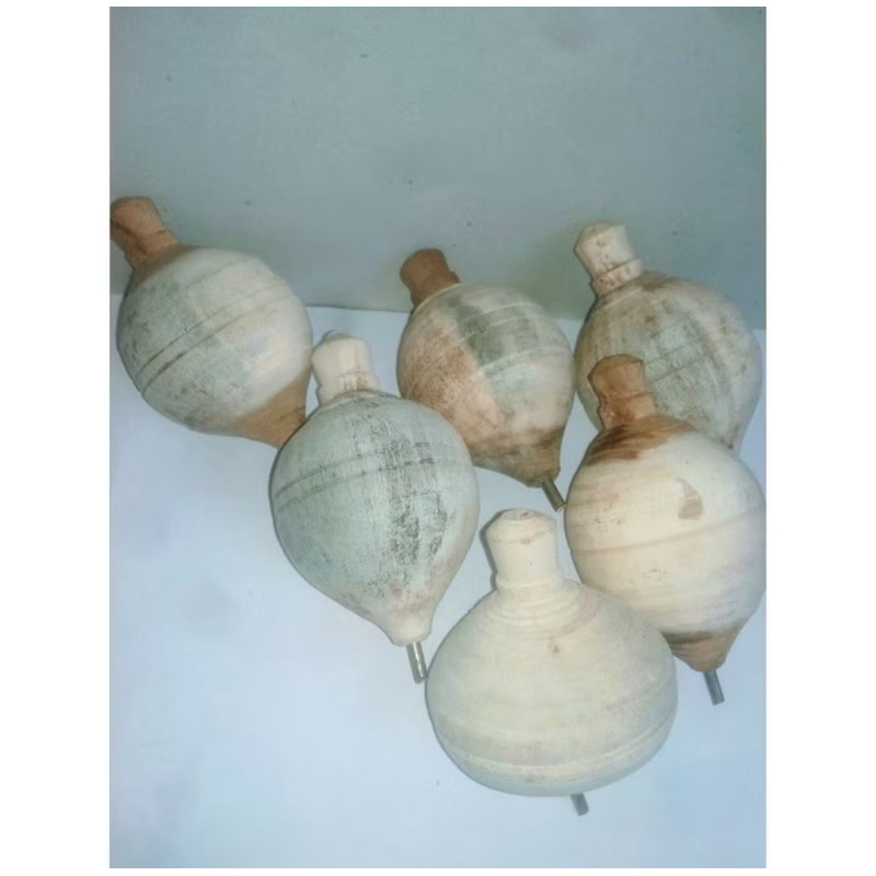 Mainan Gangsing Kayu Mainan Jadul Kekean Plus Tali