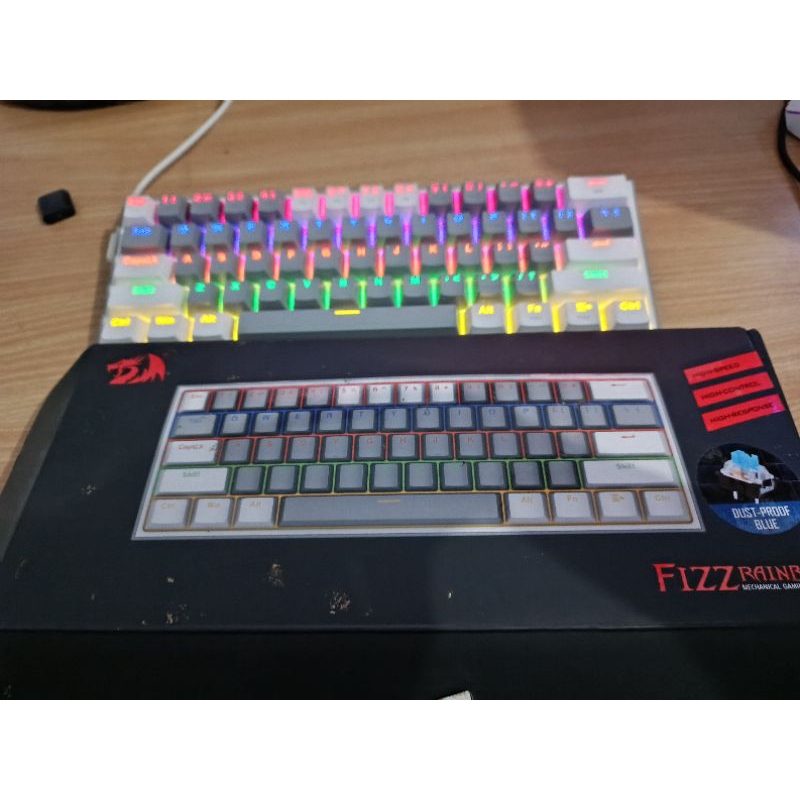 Keyboard Redragon Fizz k617rgb