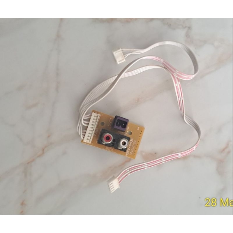 SOKET KABEL RCA OUT PUT SPEAKER TV POLYTRON SOUNDBAR PLD 32B1550 / 32BV1558 / 32B8951 / 40B150 / 40B