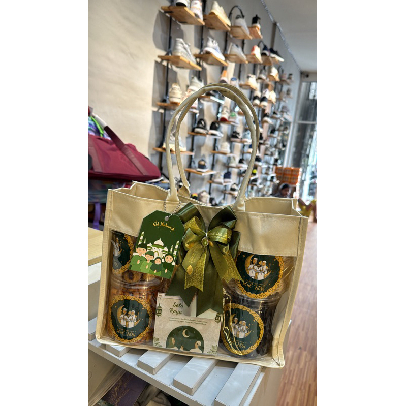 

hampers isi 5 topless 600 ml