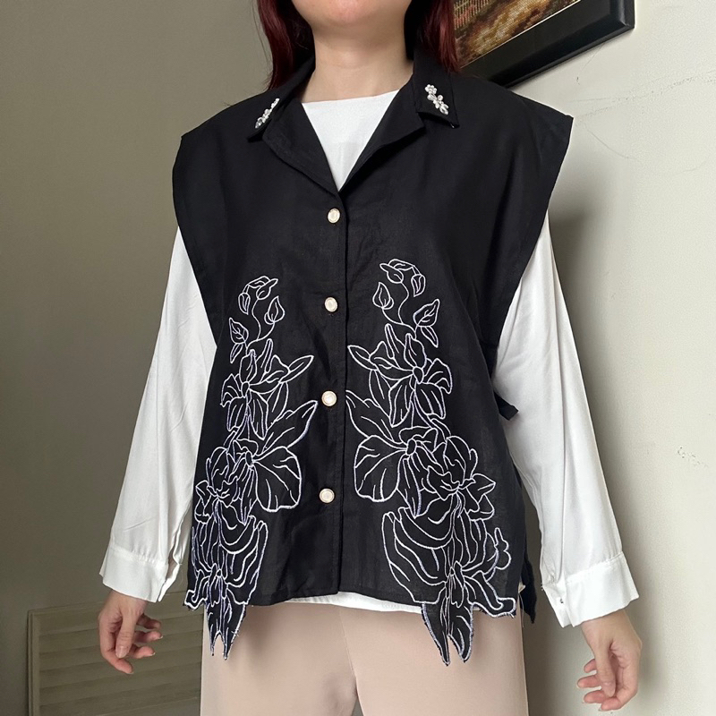 IK Jennie Vest BKK Top HANYA VEST atasan katun Brokat bolong luaran wanita korean style by biel the