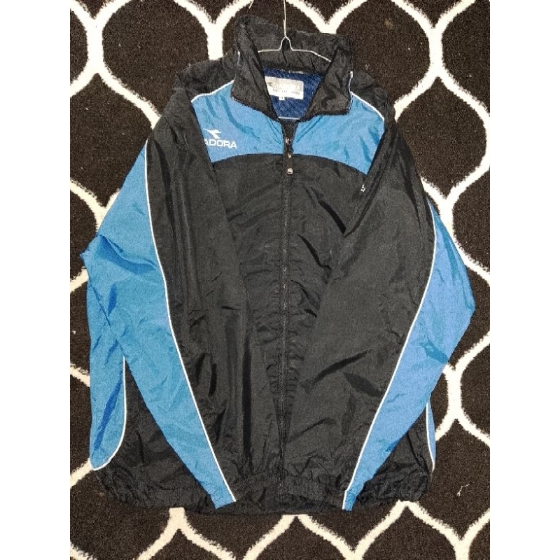 windbreaker diadora