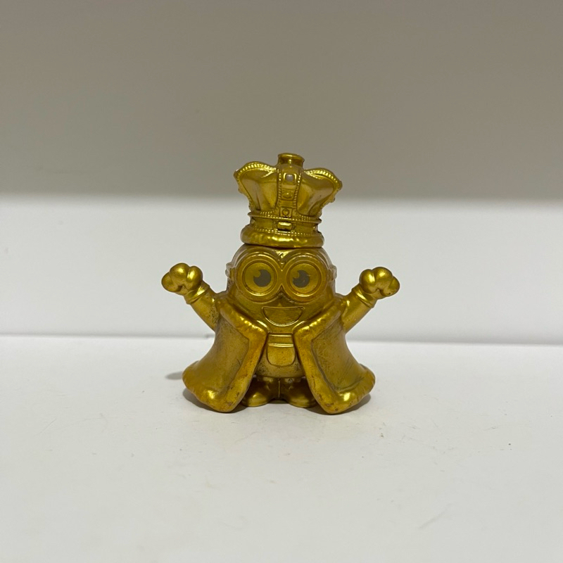 Rare Gold King Bob Minion / Raja Emas Rise of Gru Happy Meal Mcdonalds Original (Second)