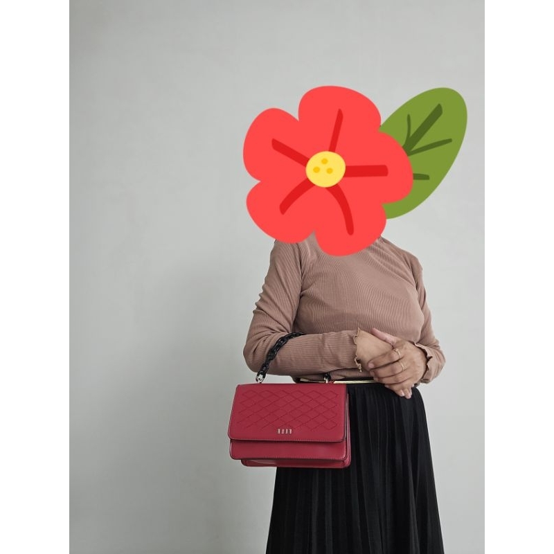 Tas pesta/kondangan cantik+mewah+elegan, hand bag/sling bag ELLE, warna merah, Ori, New, ada tali pa