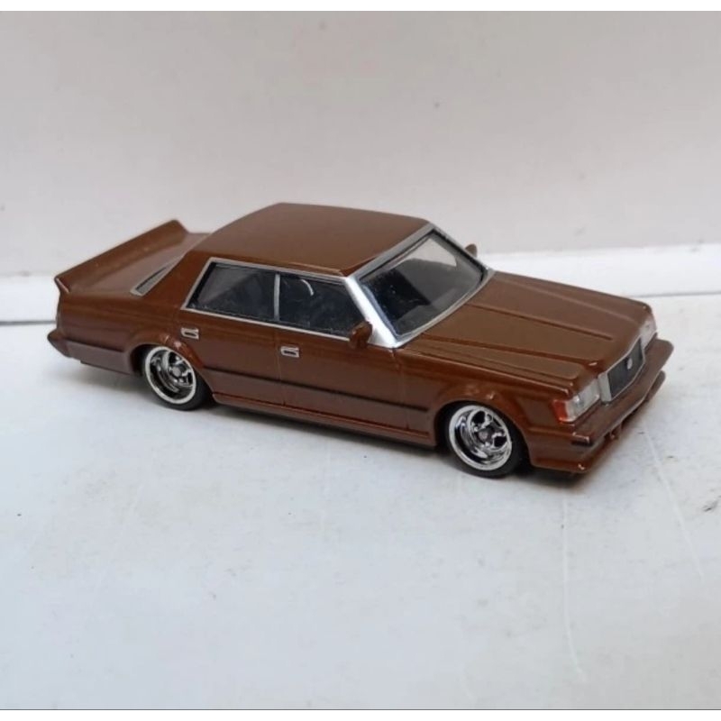 aoshima 1/64 grachan 110 toyota crown part 11 loose diecast custom ban karet HW (t)