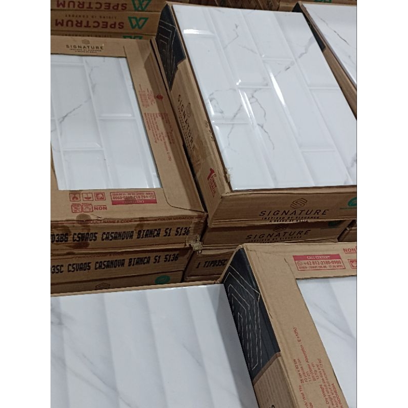 KERAMIK DINDING 25X40 CASANOVA BIANCA KRAMIK MOTIF DAPUR KITCHEN SET WC LANTAI