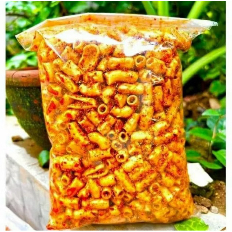 

MAKRONI BANTAT/MAKRONI BANTAT 100gram/Makroni bantat pedas daun jeruk/Makroni Jagung bakar